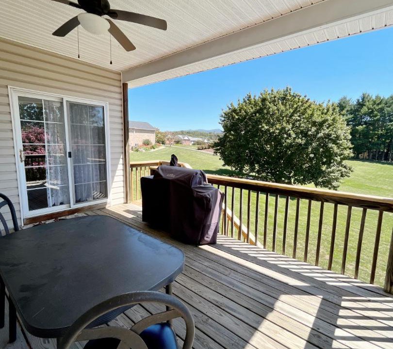 Photo of Patio Balcony in Cross Keys