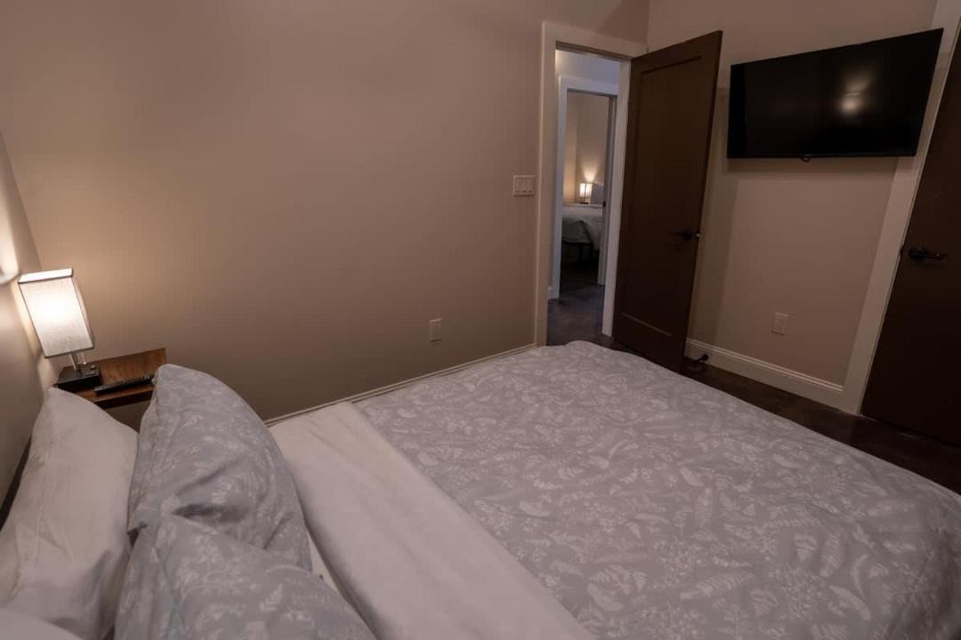 Photo of Bedroom in Roanoke