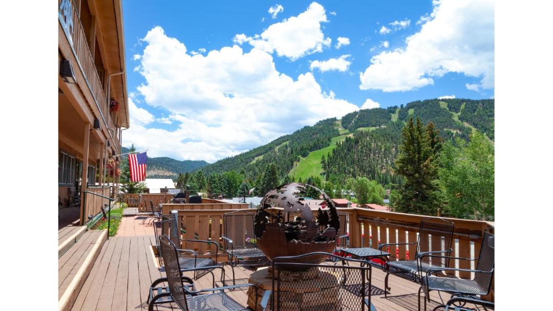 Photo of Patio Balcony in Red River