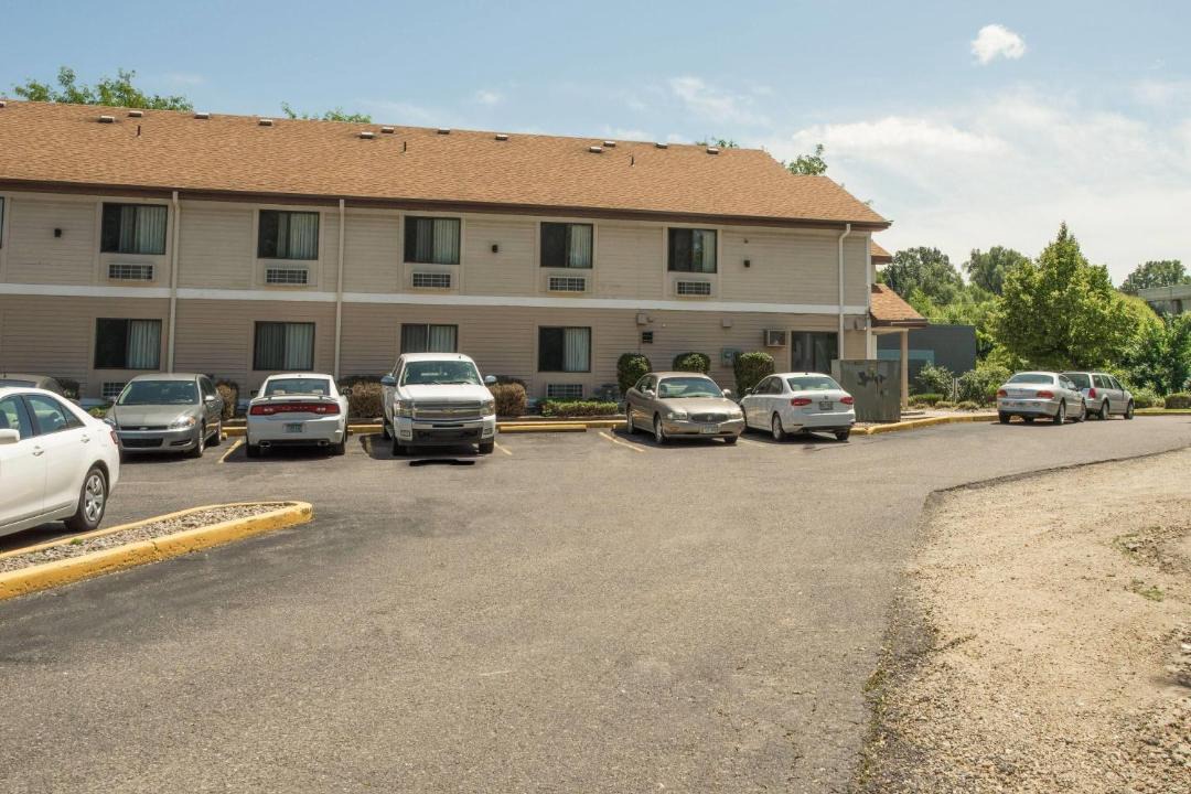 Photo of Others in Red Wing