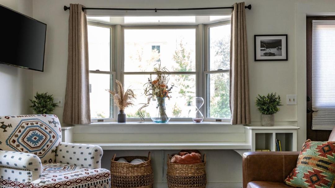 Photo of Livingroom in Stowe Village Historic District