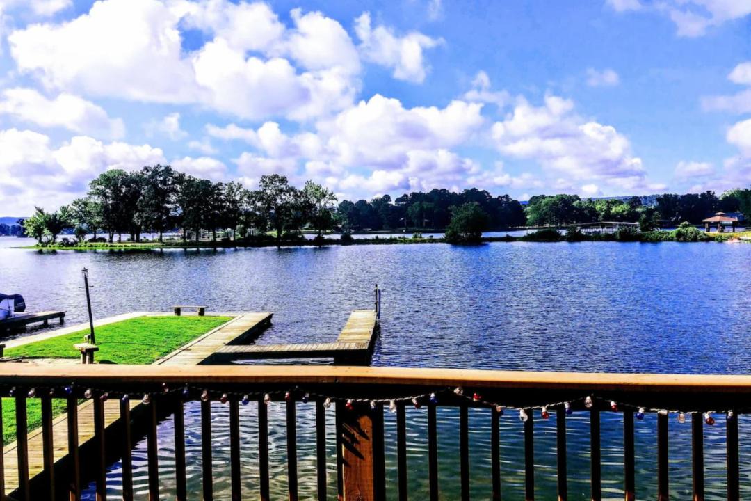 Photo of Others in Lake Hamilton