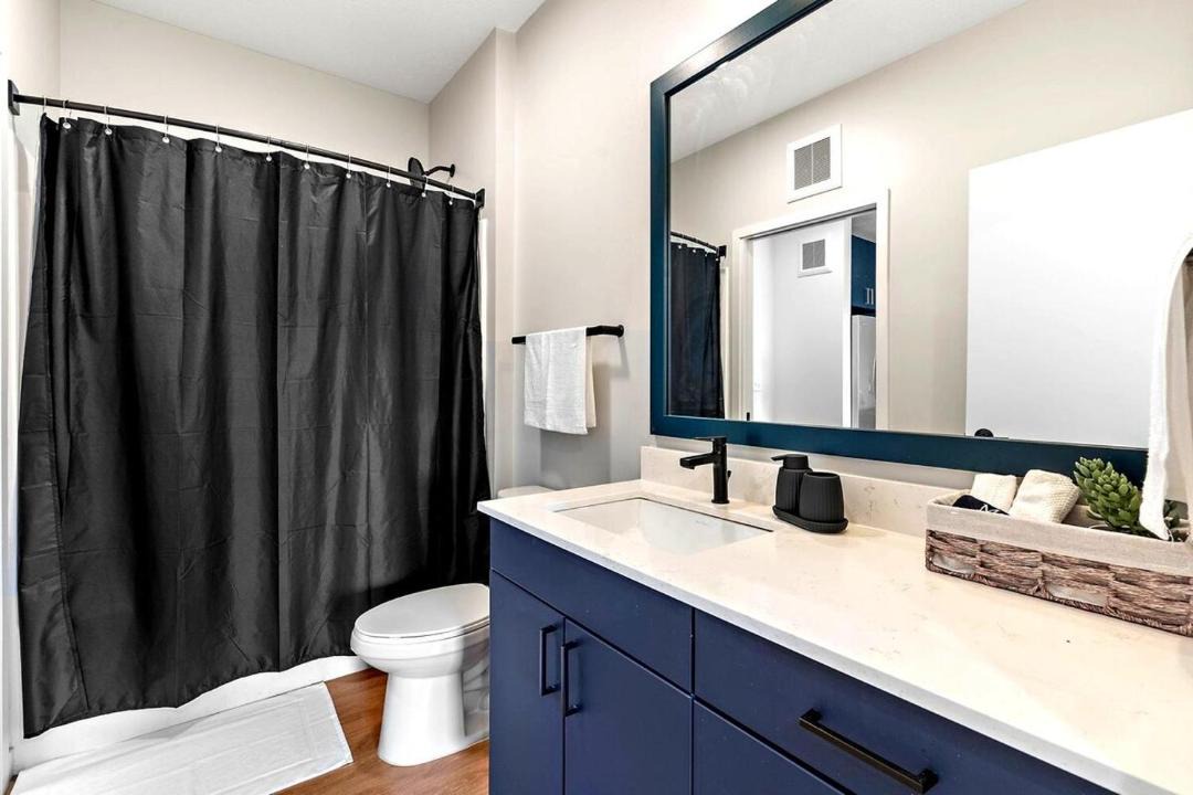 Photo of Bathroom in Downtown Minneapolis