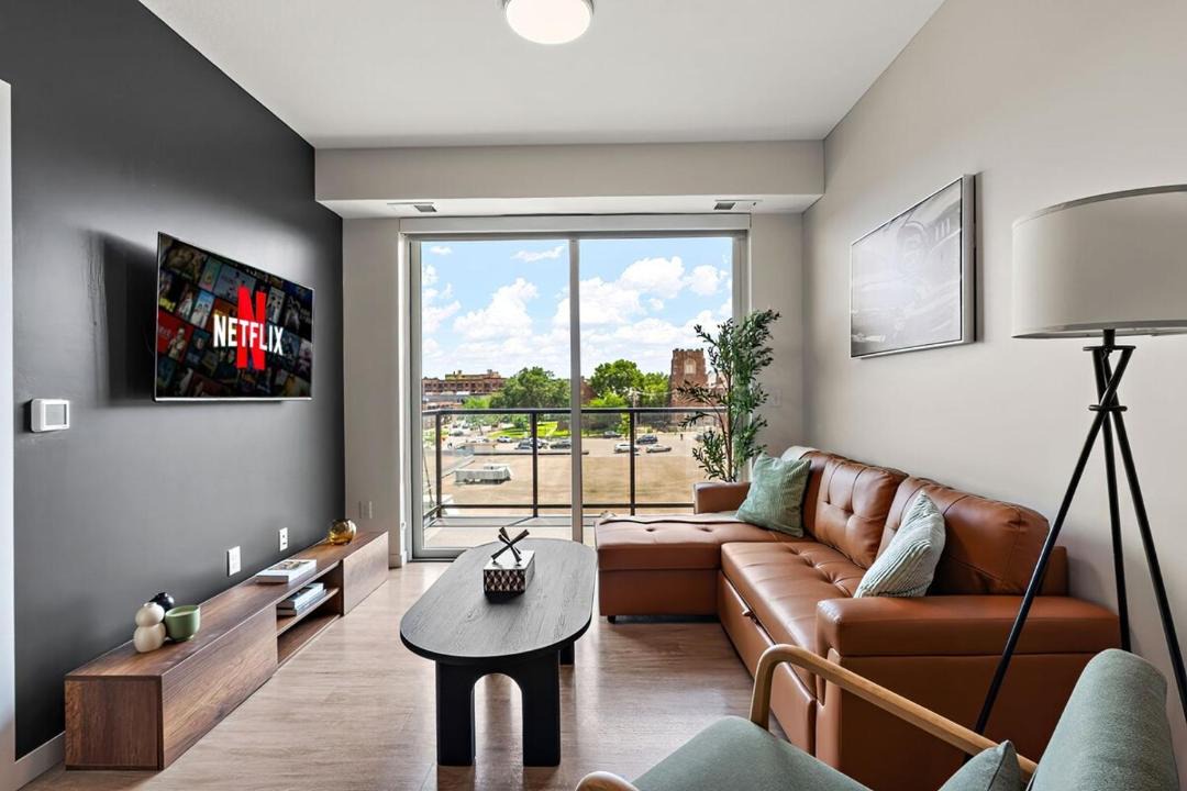 Photo of Livingroom in Downtown Minneapolis