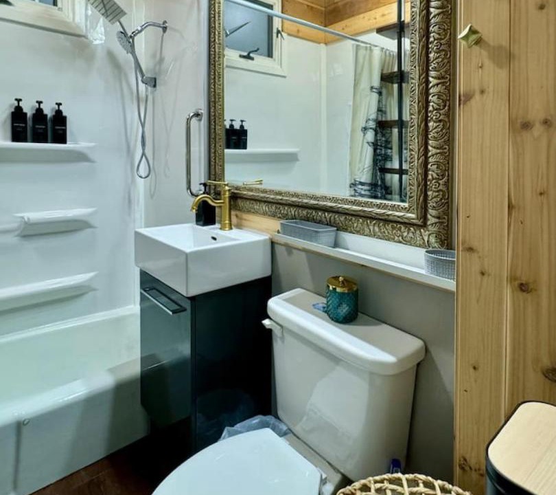 Photo of Bathroom in Observation Hill