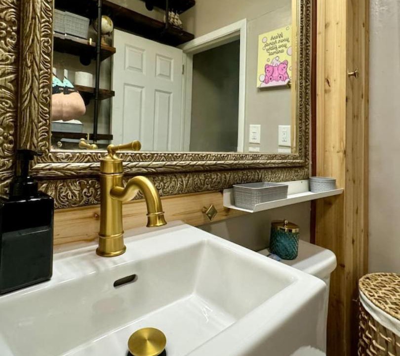 Photo of Bathroom in Observation Hill