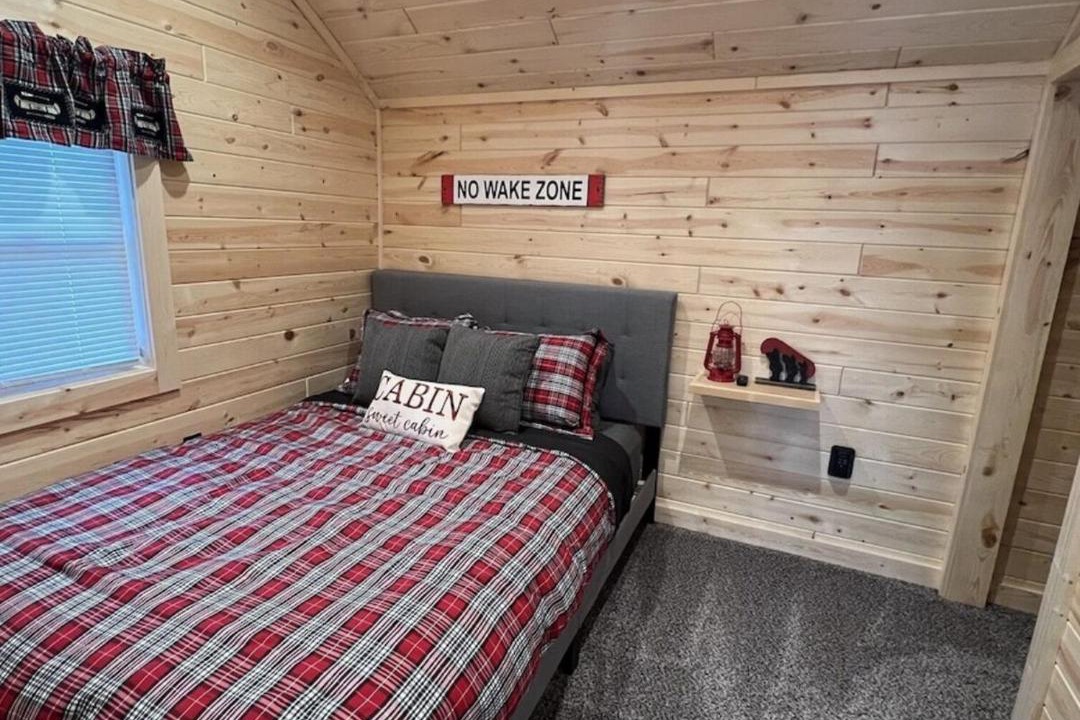 Photo of Bedroom in Fountain City