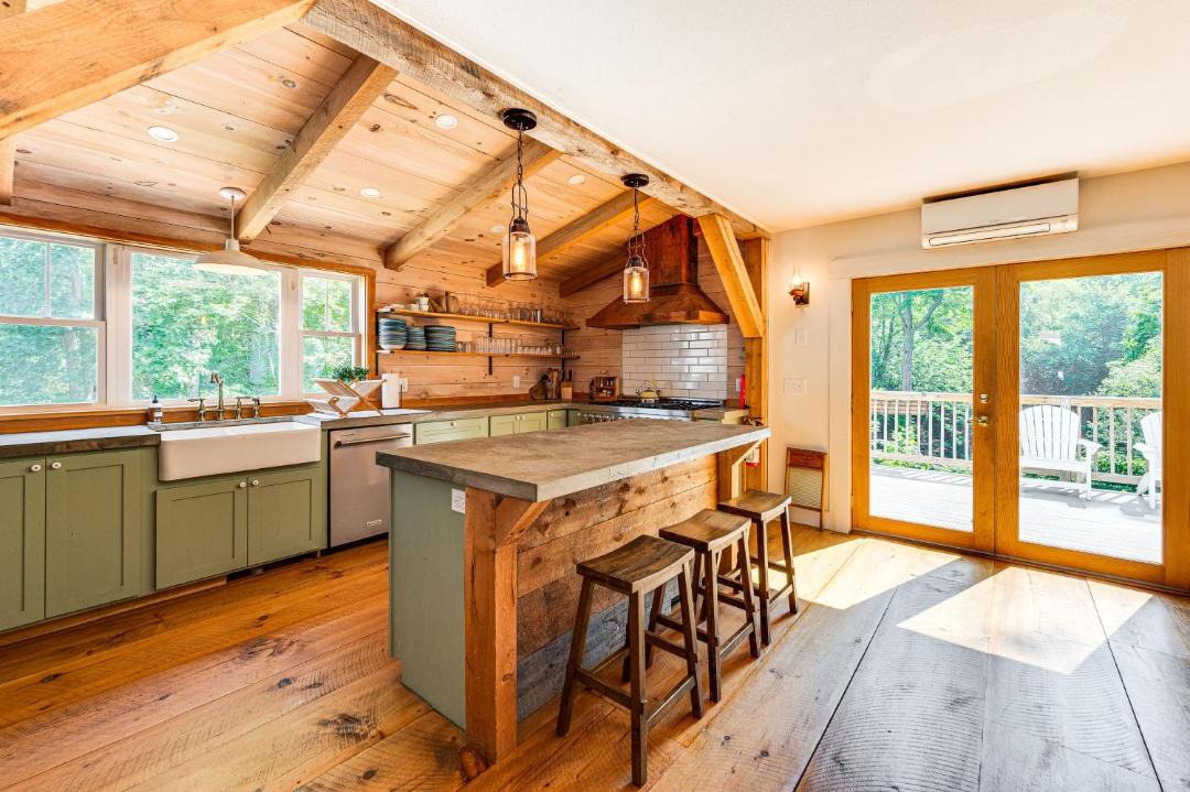 Photo of Kitchen in North Woodstock
