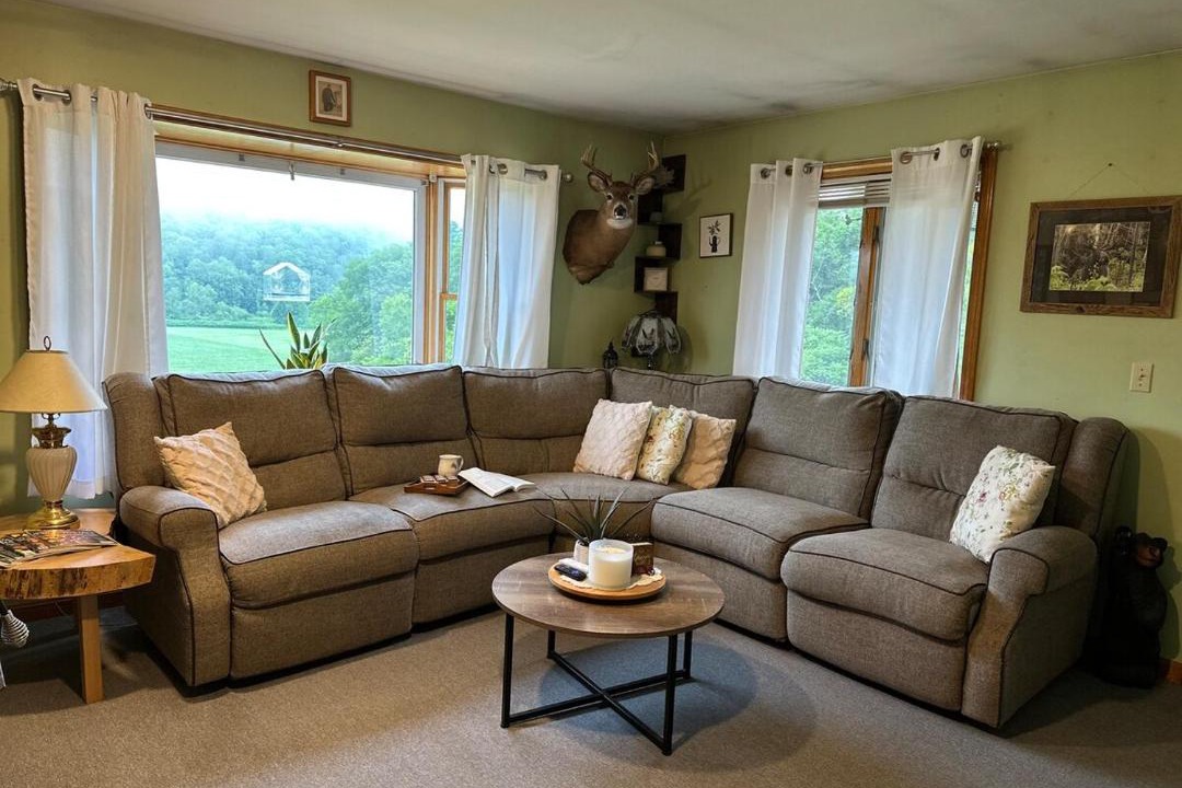 Photo of Livingroom in Rochester