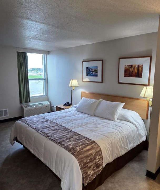 Photo of Bedroom in Osseo