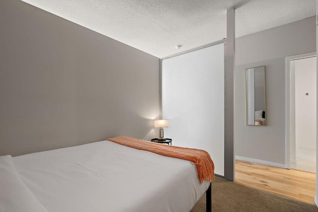 Photo of Bedroom in Mill District