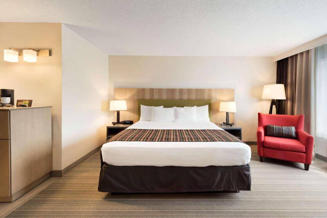 Photo of Bedroom in Lake Hallie
