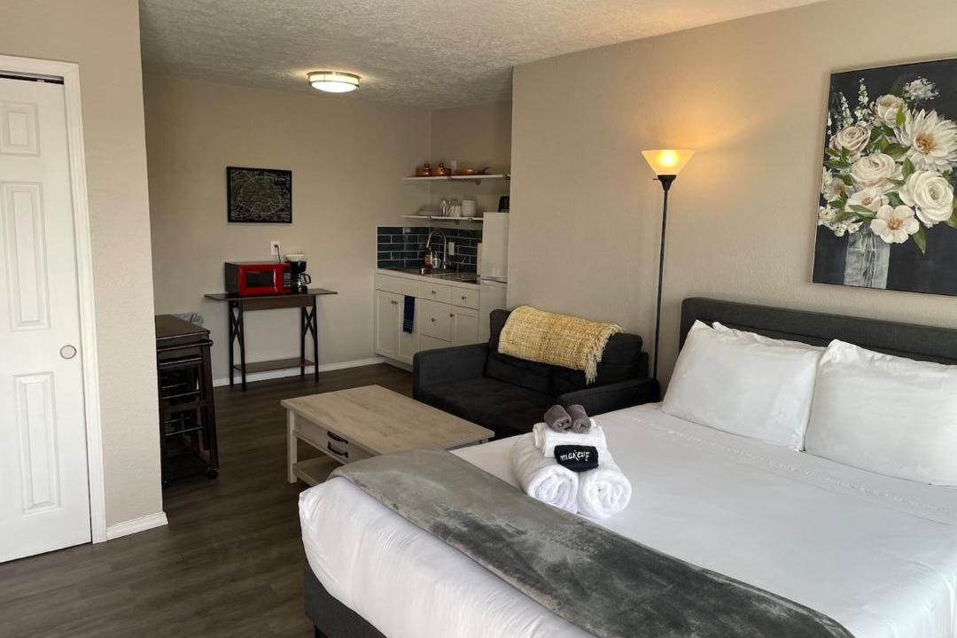 Photo of Bedroom in University Heights