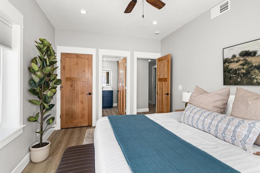 Photo of Bedroom in Park Point