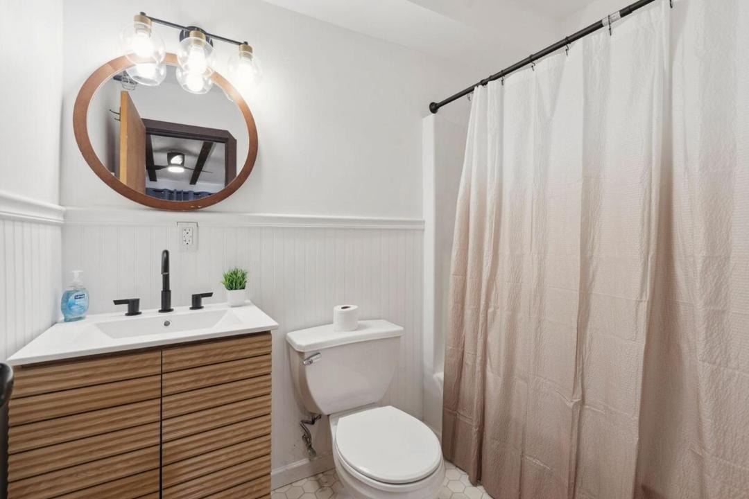 Photo of Bathroom in West Dover
