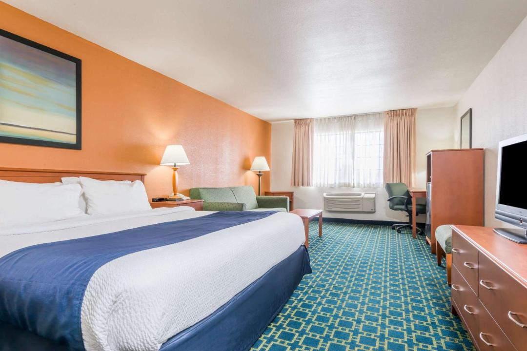 Photo of Bedroom in Southside