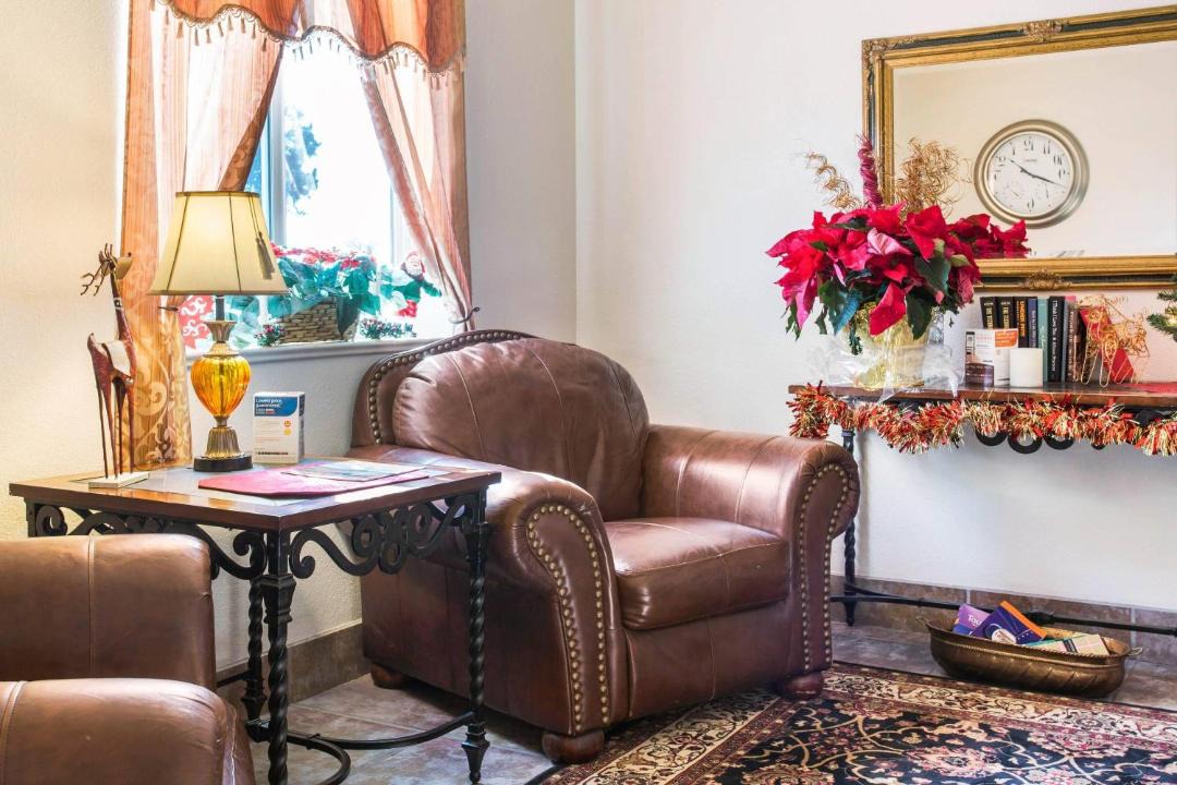 Photo of Livingroom in Moriarty