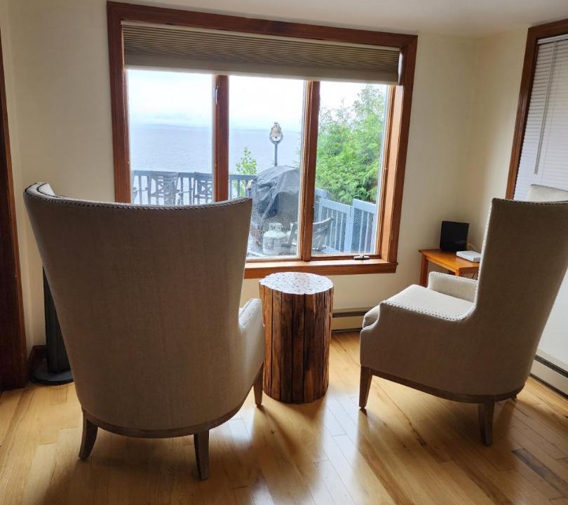 Photo of Livingroom in Town of Chesterfield