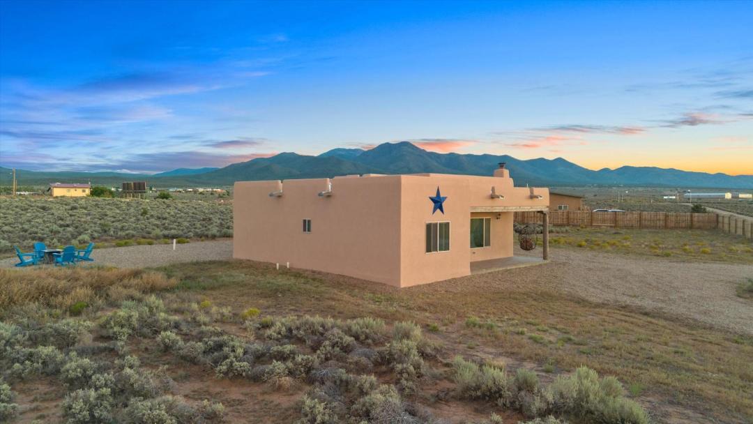 Photo of Others in Taos