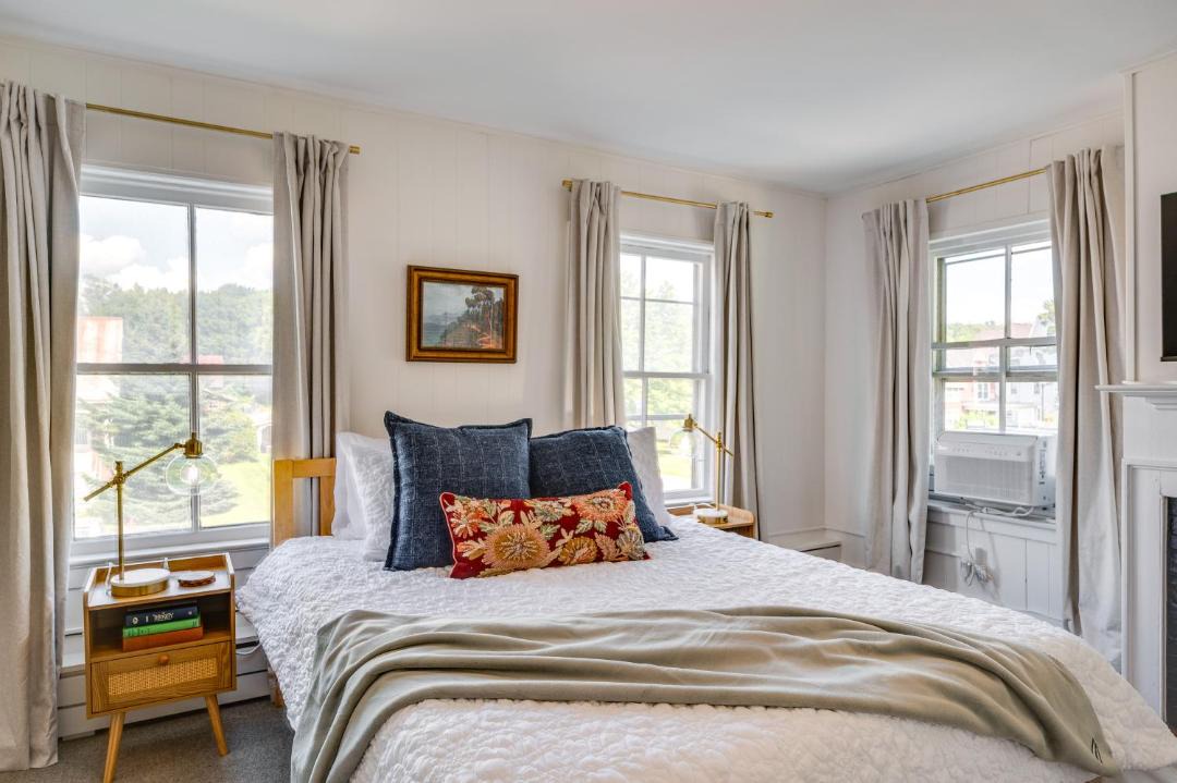 Photo of Bedroom in Waterbury