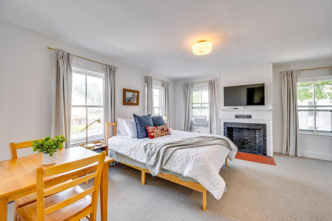 Photo of Bedroom in Waterbury