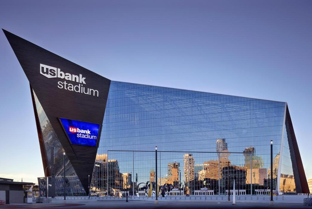Photo of Buildings in Downtown Minneapolis