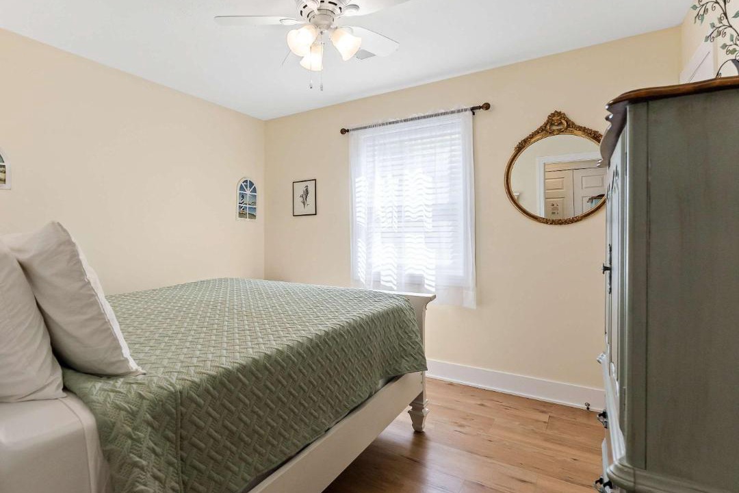 Photo of Bedroom in Kendall