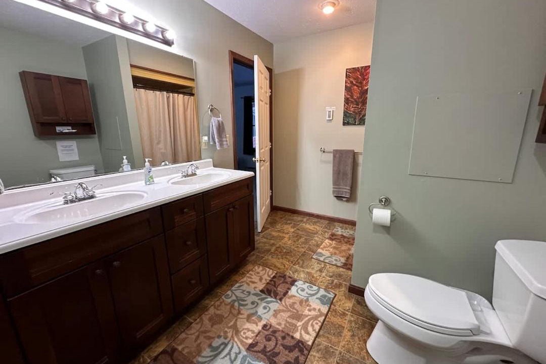 Photo of Bathroom in Austinburg