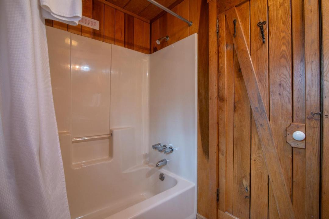 Photo of Bathroom in Marlinton