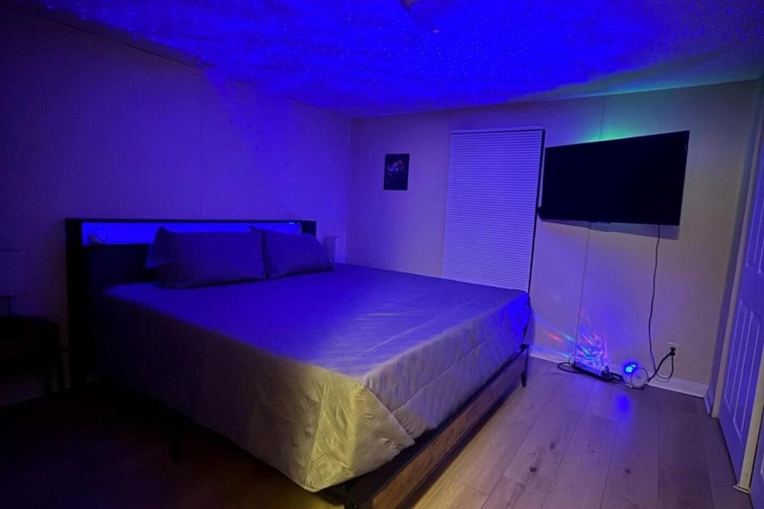 Photo of Bedroom in Belleville