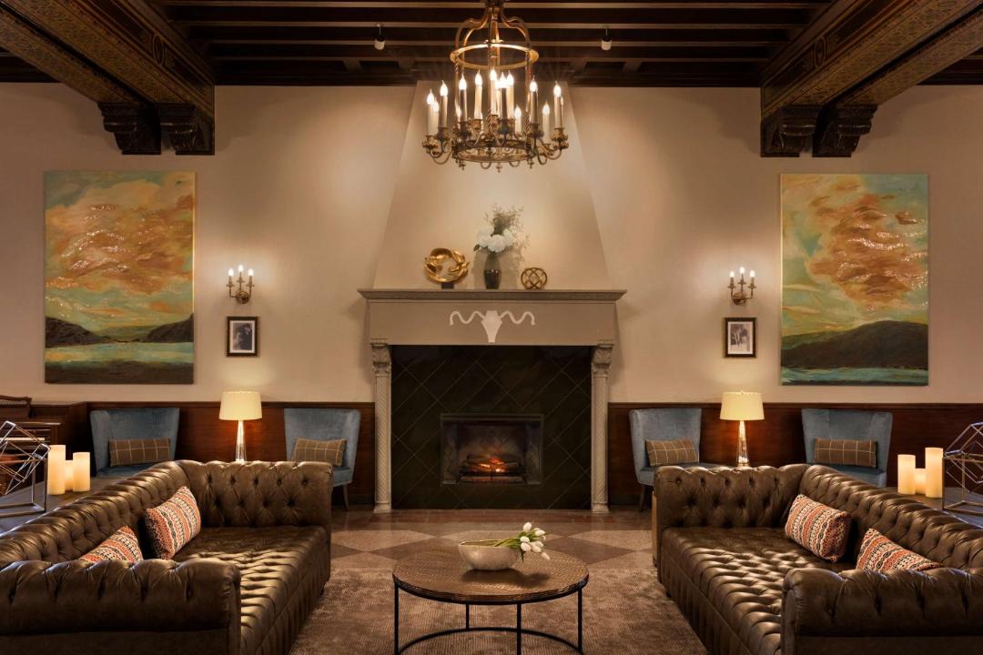 Photo of Livingroom in Saranac Lake