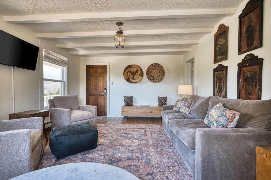 Photo of Livingroom in Tesuque