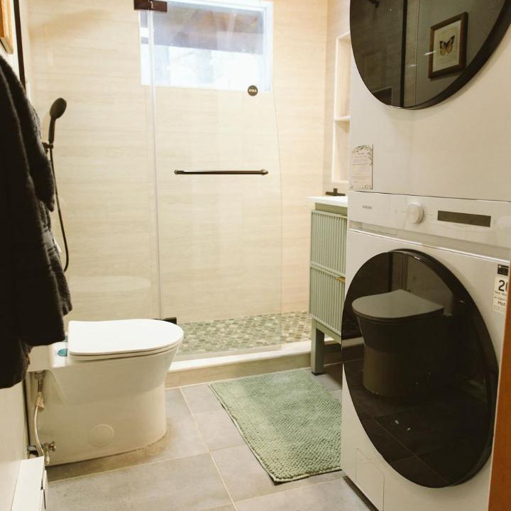 Photo of Bathroom in Jay