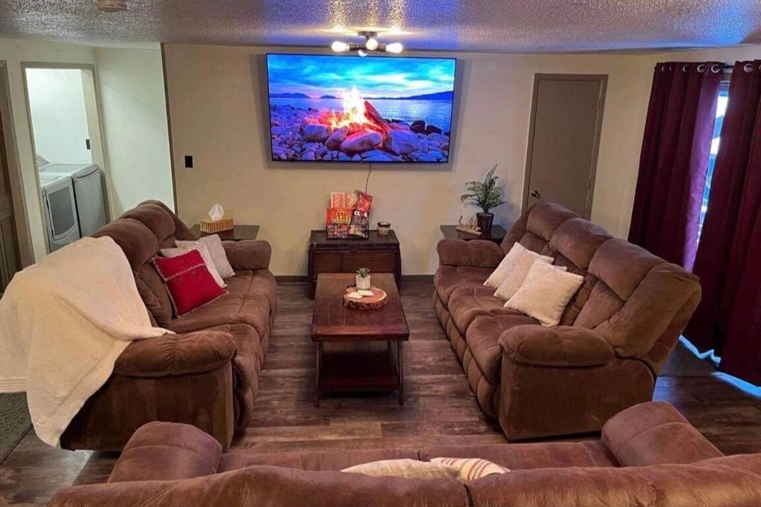 Photo of Livingroom in Winter