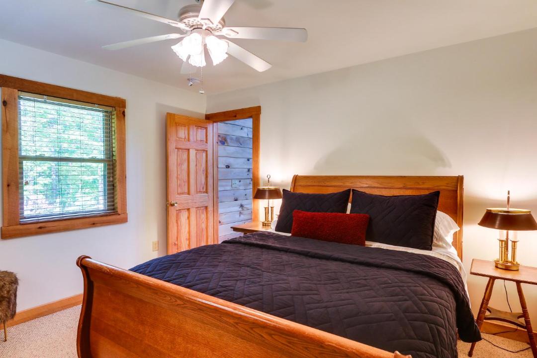 Photo of Bedroom in Wardensville