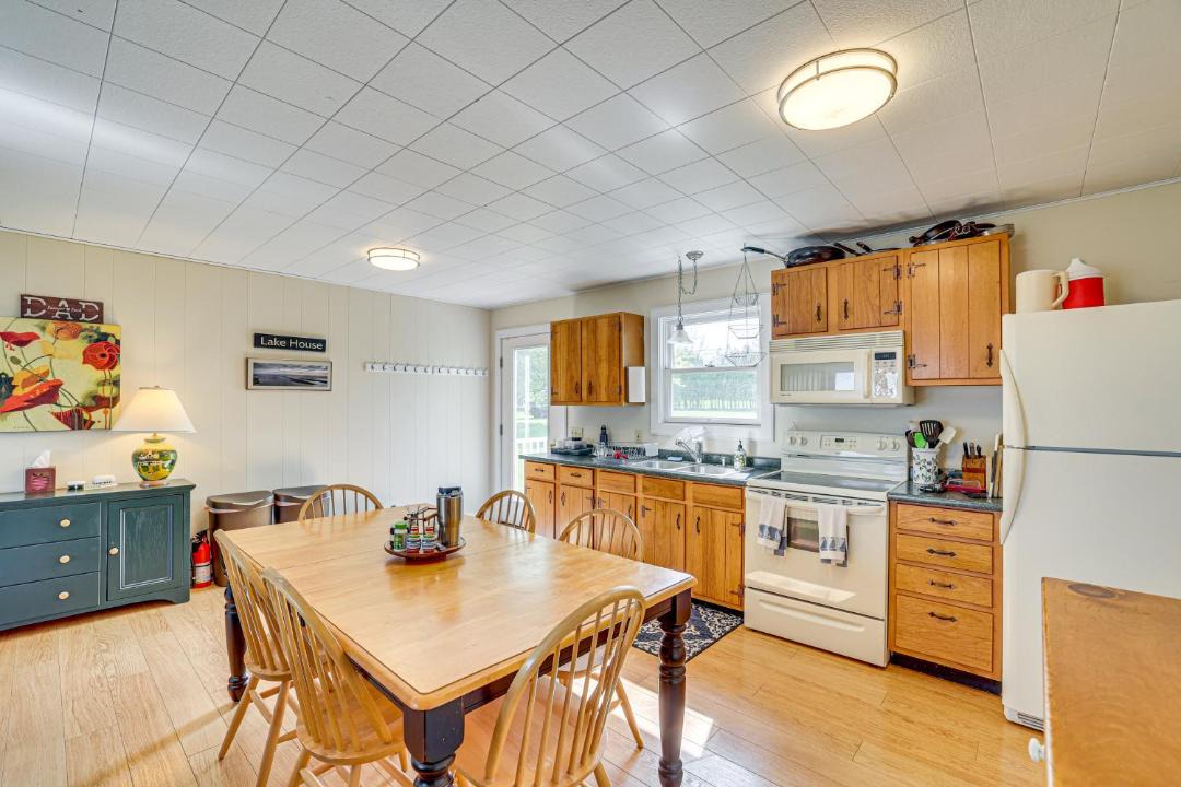 Photo of Kitchen in North Hero