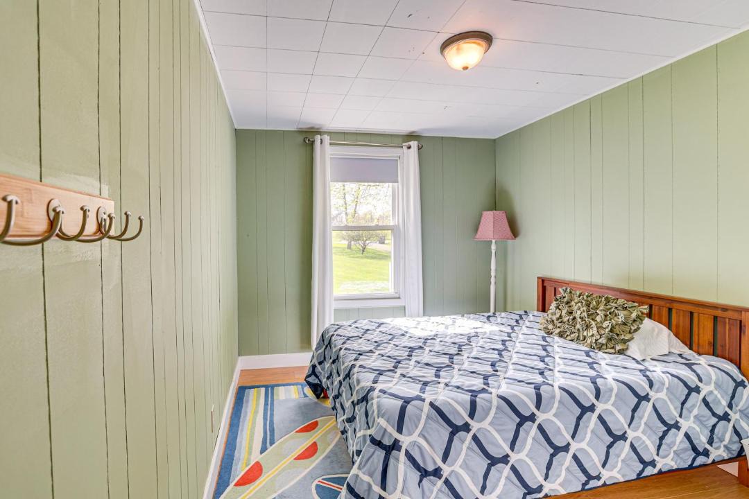 Photo of Bedroom in North Hero