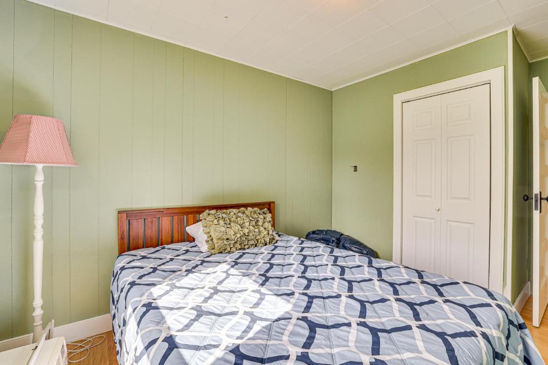 Photo of Bedroom in North Hero