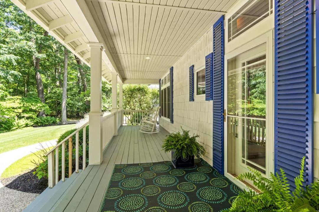 Photo of Patio Balcony in Saugatuck