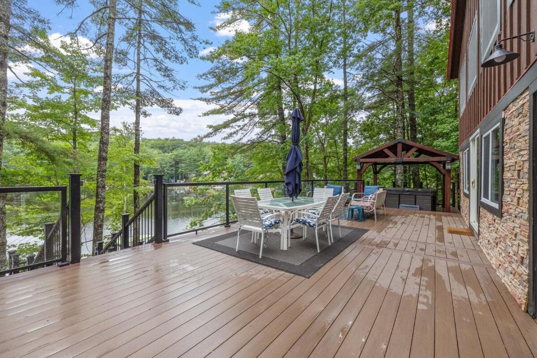 Photo of Patio Balcony in East Wakefield