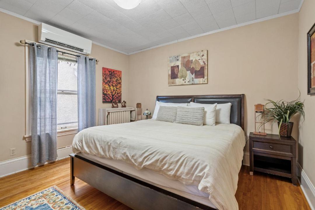 Photo of Bedroom in Kingfield