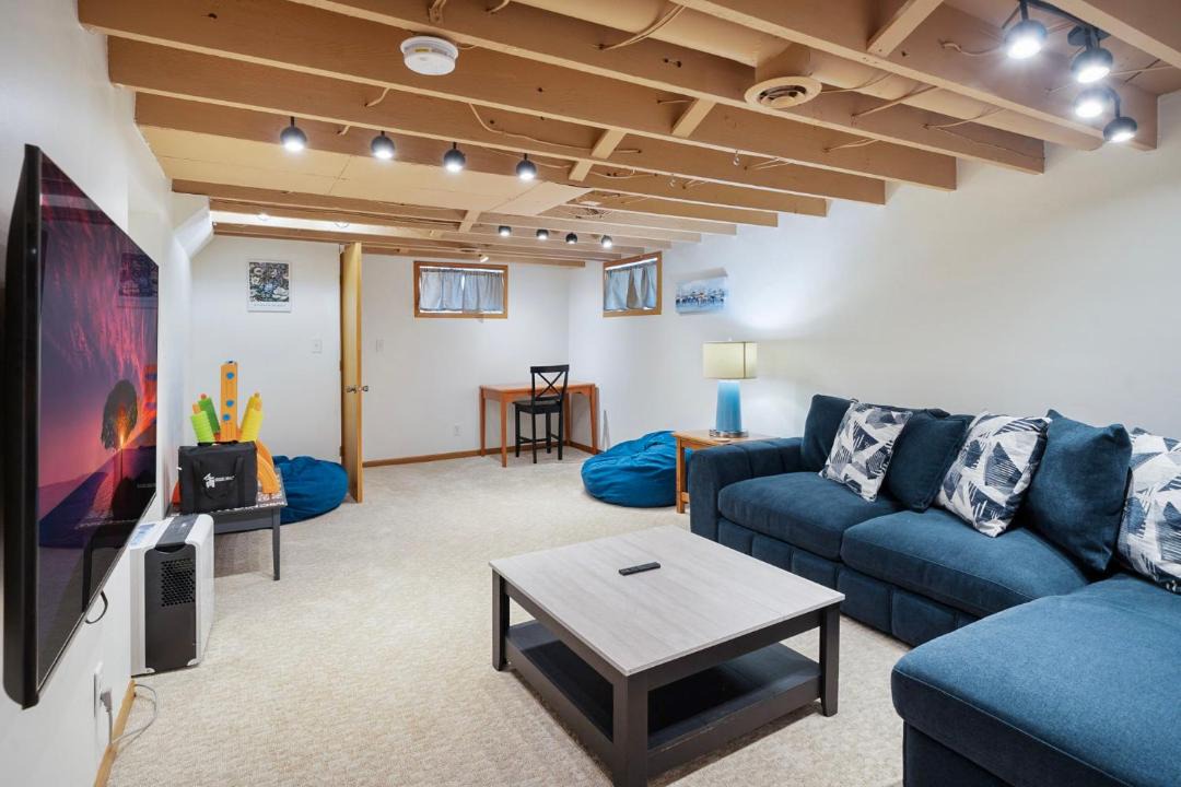 Photo of Livingroom in West Side