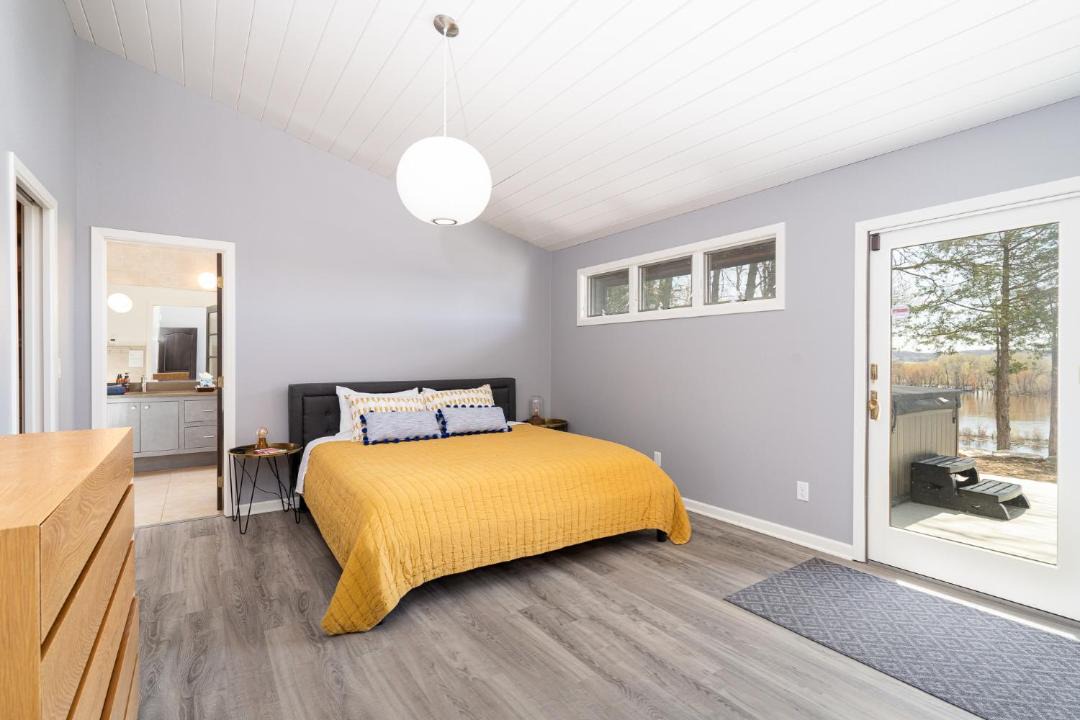 Photo of Bedroom in Hager City