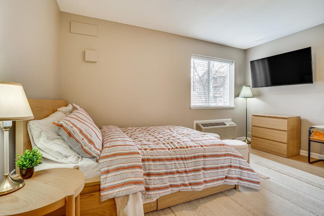 Photo of Bedroom in Blaine