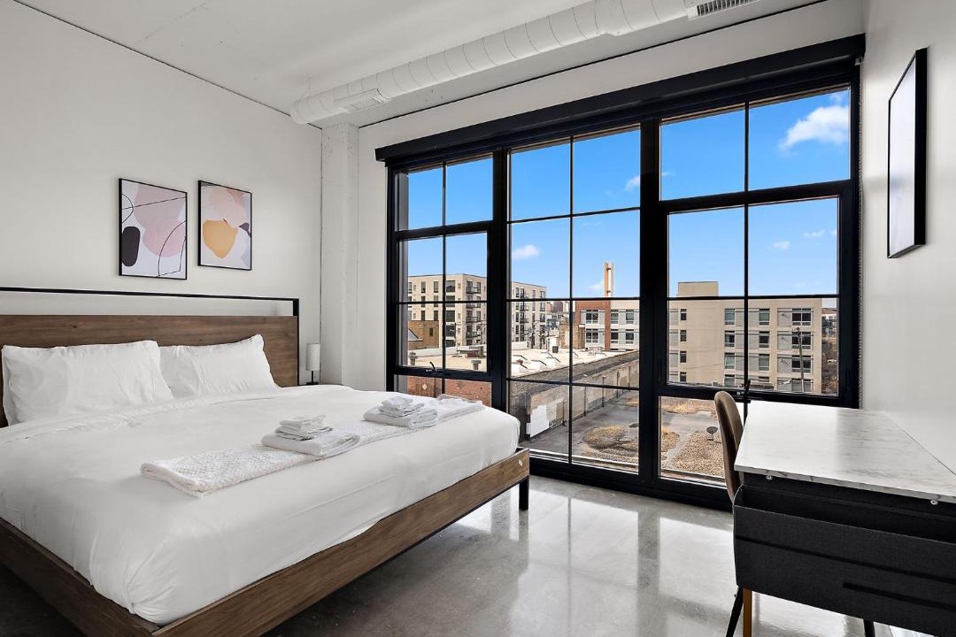 Photo of Bedroom in Warehouse District