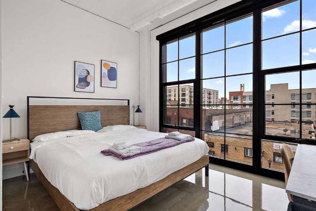 Photo of Bedroom in Warehouse District