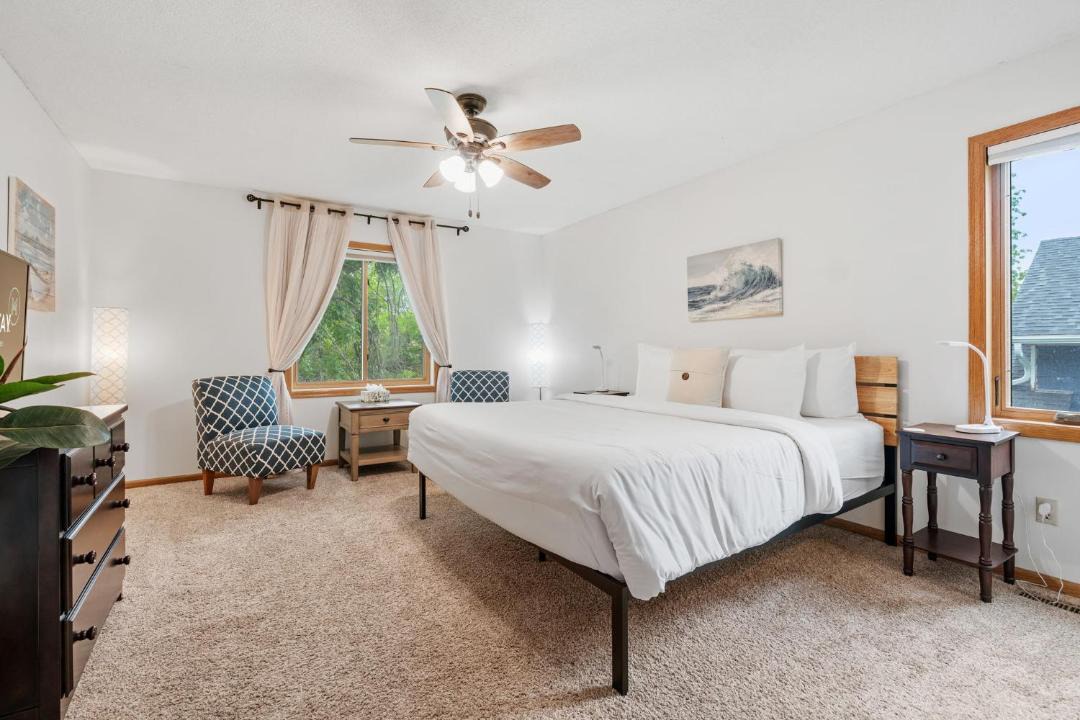 Photo of Bedroom in Champlin