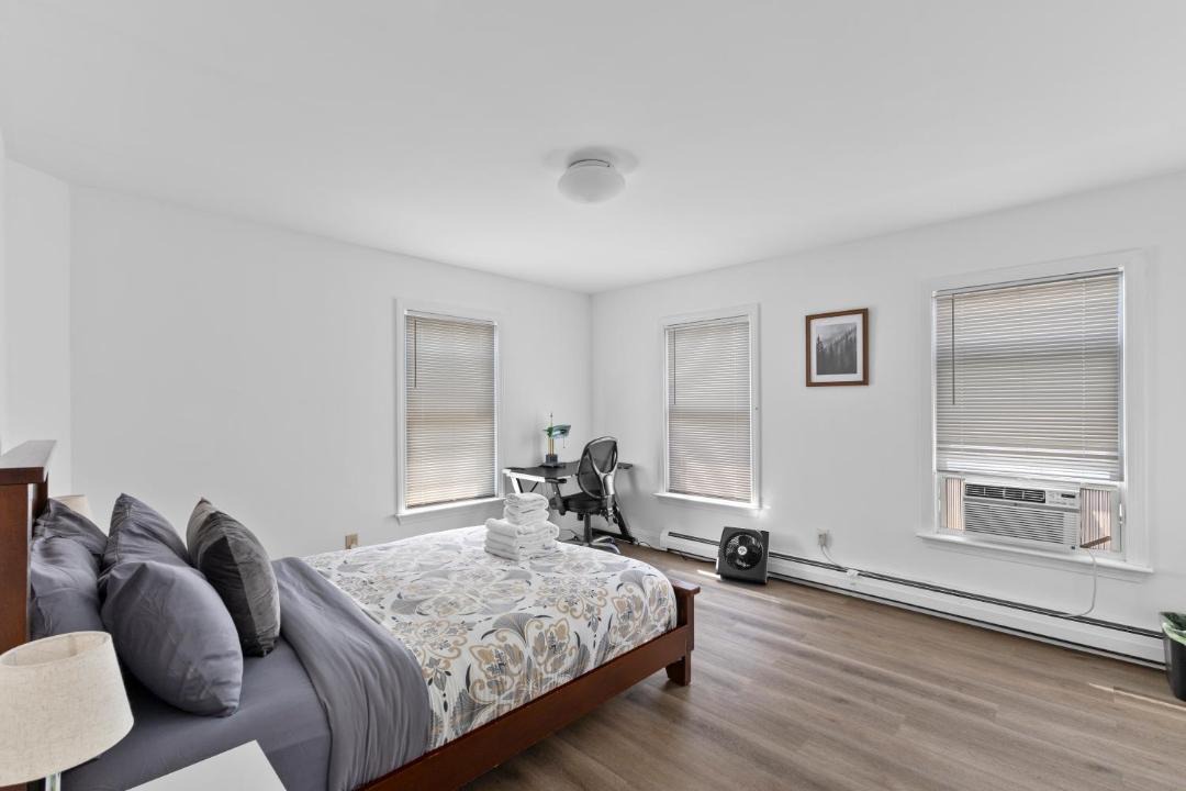 Photo of Bedroom in Malden