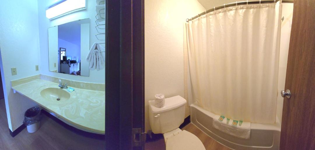 Photo of Bathroom in Waseca