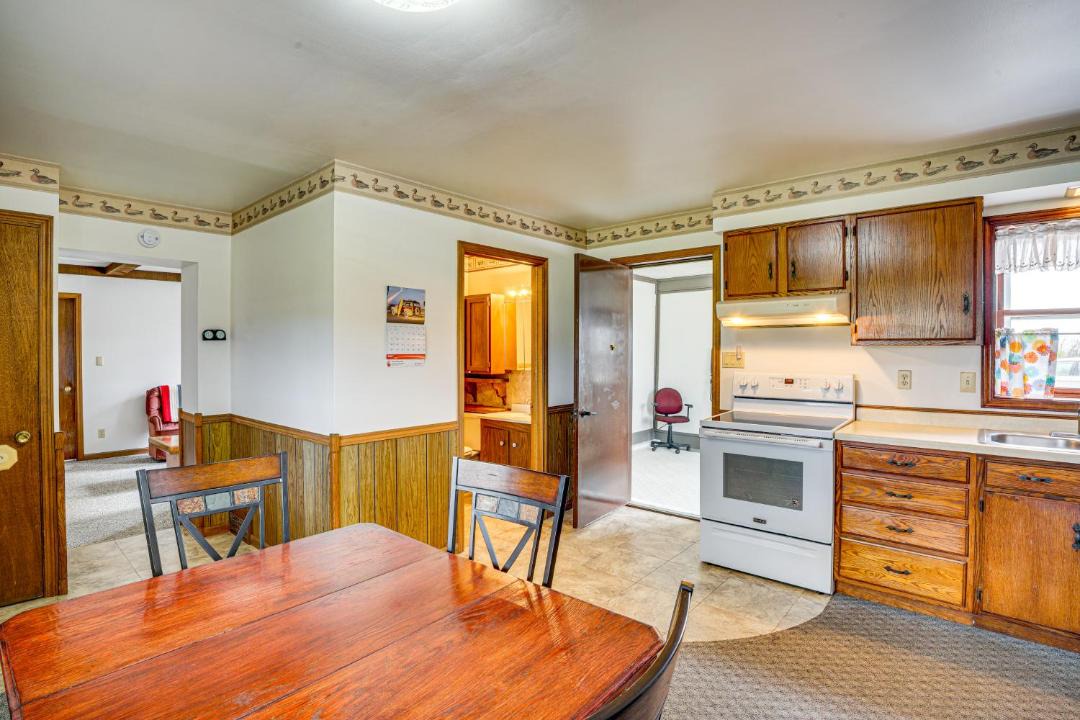 Photo of Kitchen in Manitowoc